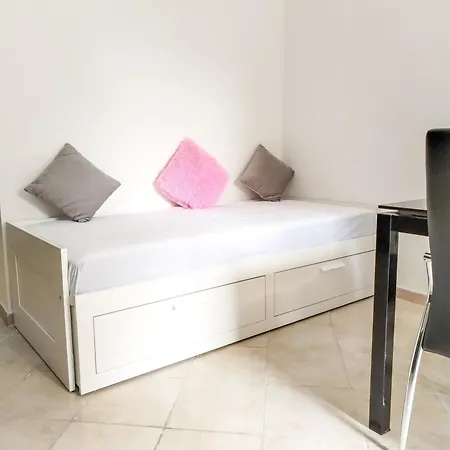 Aliya's House Apartmán